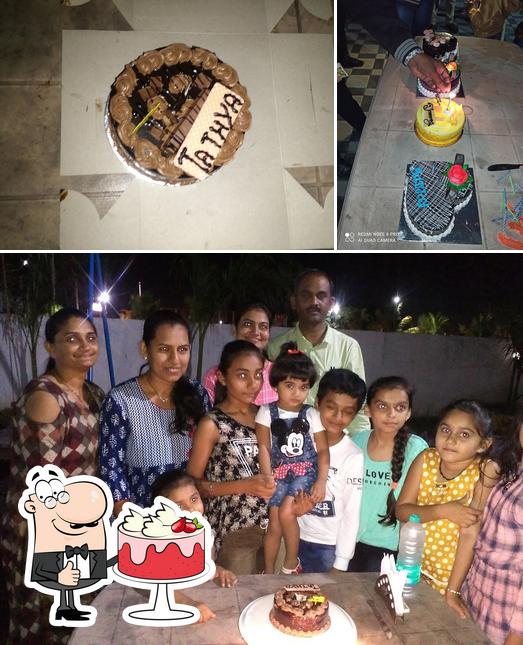 Look at this picture of Madhav Hotel