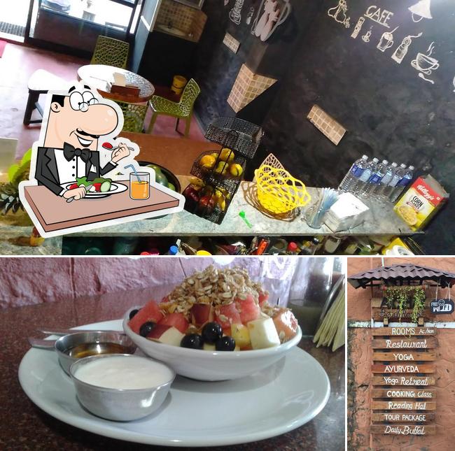 The picture of Passion Fruit’s food and exterior