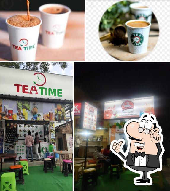 Tea time is distinguished by interior and drink