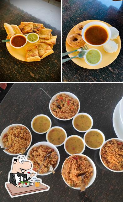 Food at Hotel Jejuri Pride Family Restaurant