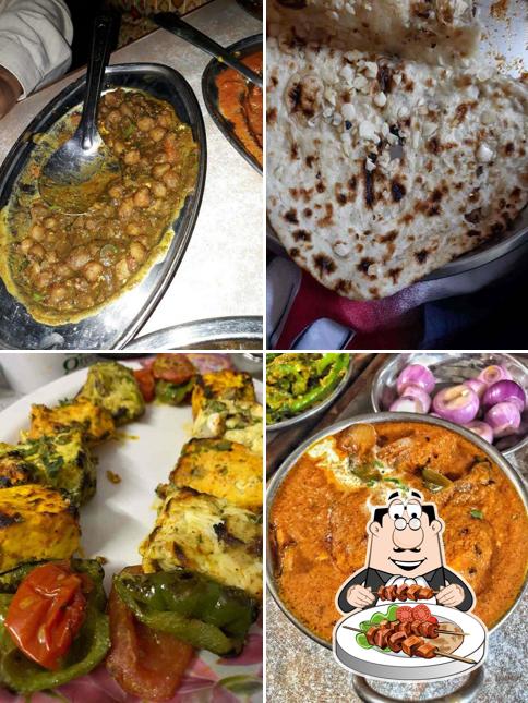 Food at Maini Restaurant