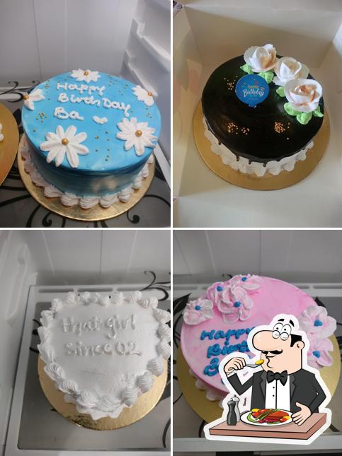 Meals at Mom's cake