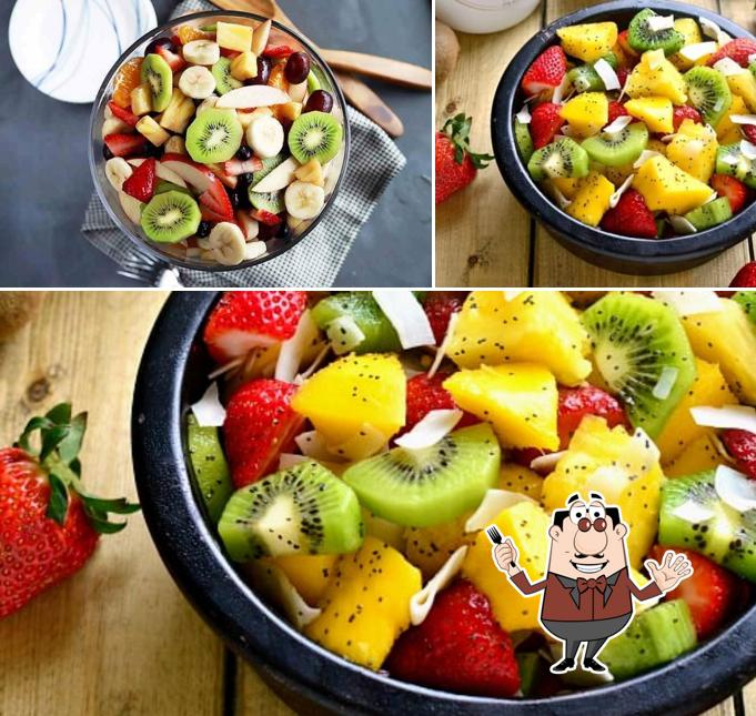 Food at Fruit Everest