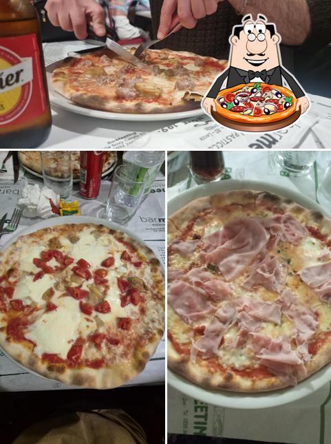 Prenditi una pizza a Bar Meeting