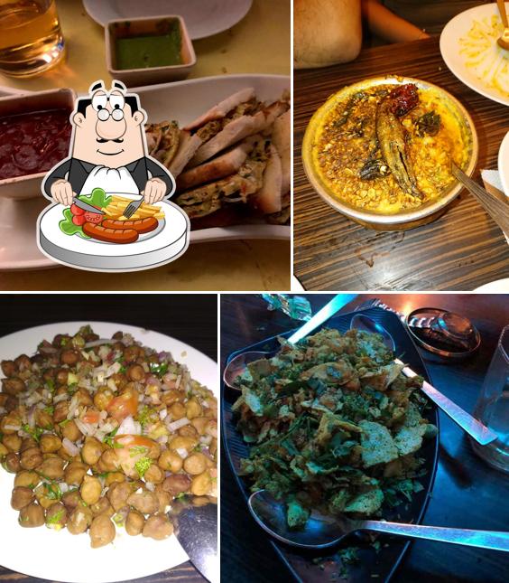 Meals at Quarter Deck