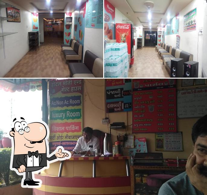 The interior of Hotel Moti hariom wala