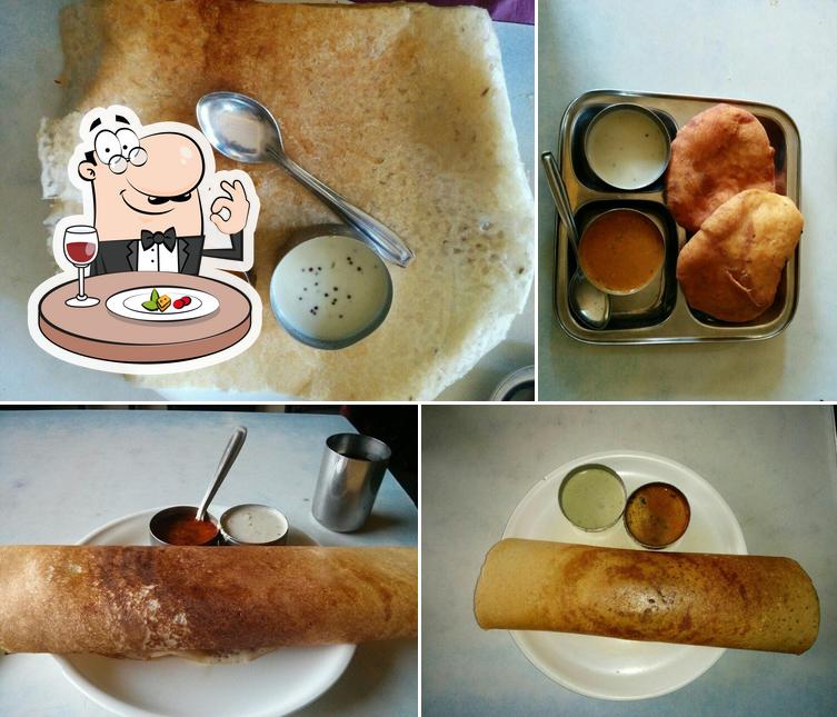 Food at Shiv Sagar