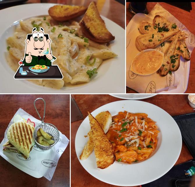 Meals at En'Creo Bistro