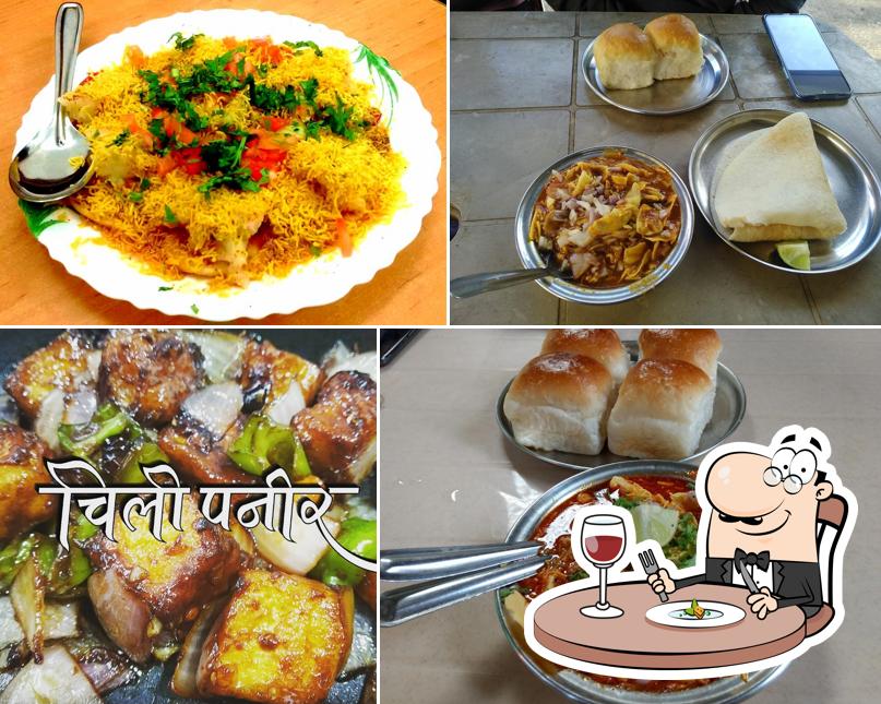 Meals at Khadadi katta (खादाडी कट्टा)