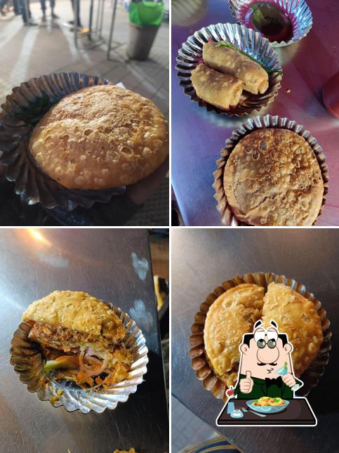Food at Shri Gajanan Shegaon Kachori