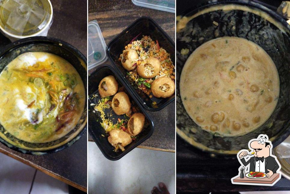 Meals at Teekhi Puri