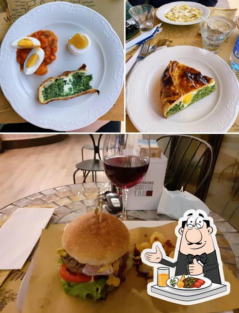 Cibo al VINTAGE CAFFE'