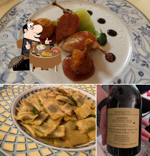 Tra le diverse cose da Sugo Milano - Duomo si possono trovare la cibo e bevanda