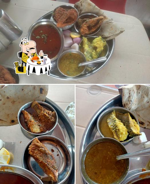 Meals at Vaishnavi Machhi Khanaval