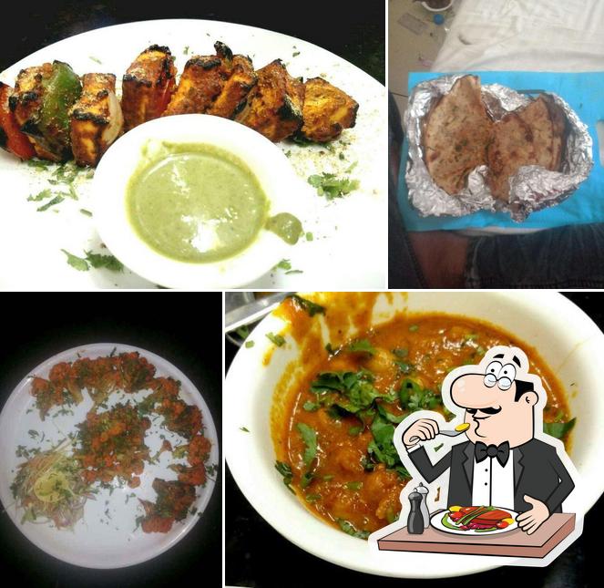 Food at Khalsa Punjabi Pure Veg