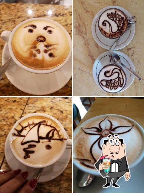 Cappuccino al Bar Pavone di Pavone Michele...tavola calda
