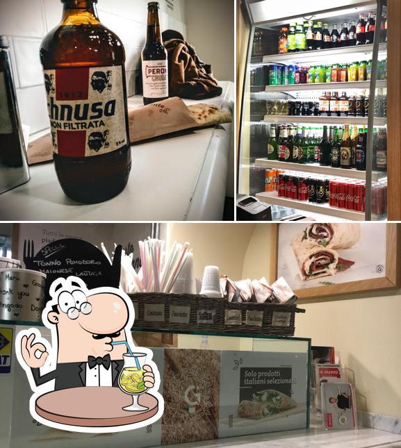 Questa è la immagine che mostra la bevanda e interni di Gino Piada Piadineria Trionfale