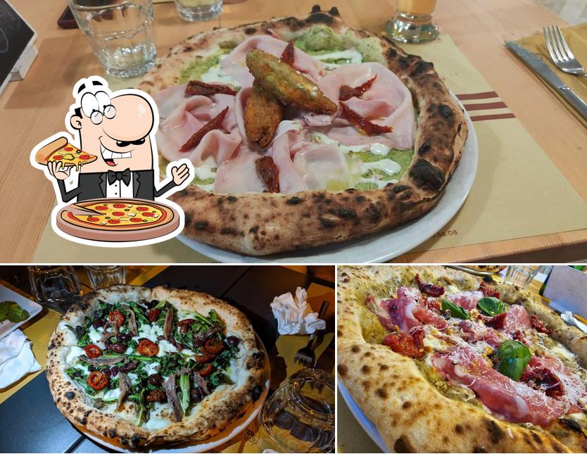 Scegli una pizza a Il Capriccio - Pizzeria Rocca D'Evandro