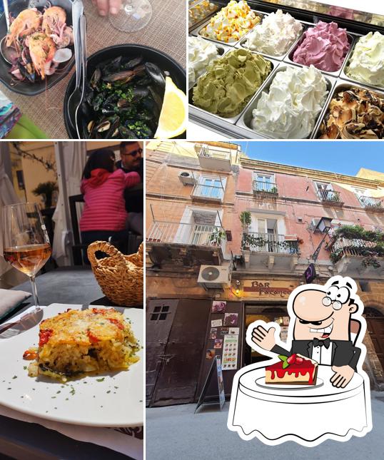 La Piazzetta serve un'ampia varietà di dolci