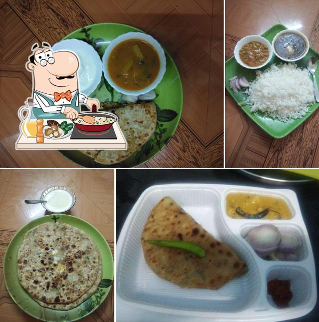 Fried rice at Parathawali