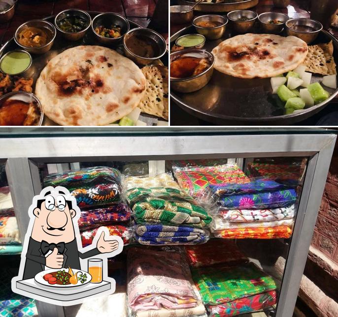 Food at Rangla Punjab