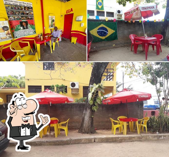 O interior do Bar Ú Pirata - Onde os Amigos se Encontram