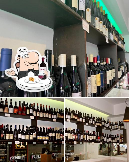 È gradevole bersi un bicchiere di vino a Enoteca dei Desideri II