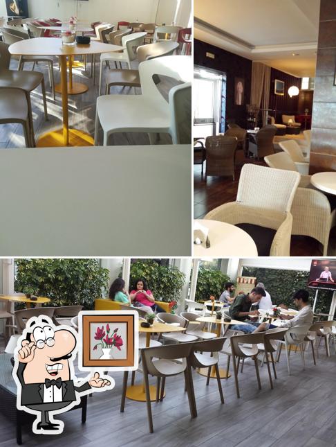 Gli interni di L'Etoile Cafè Lounge