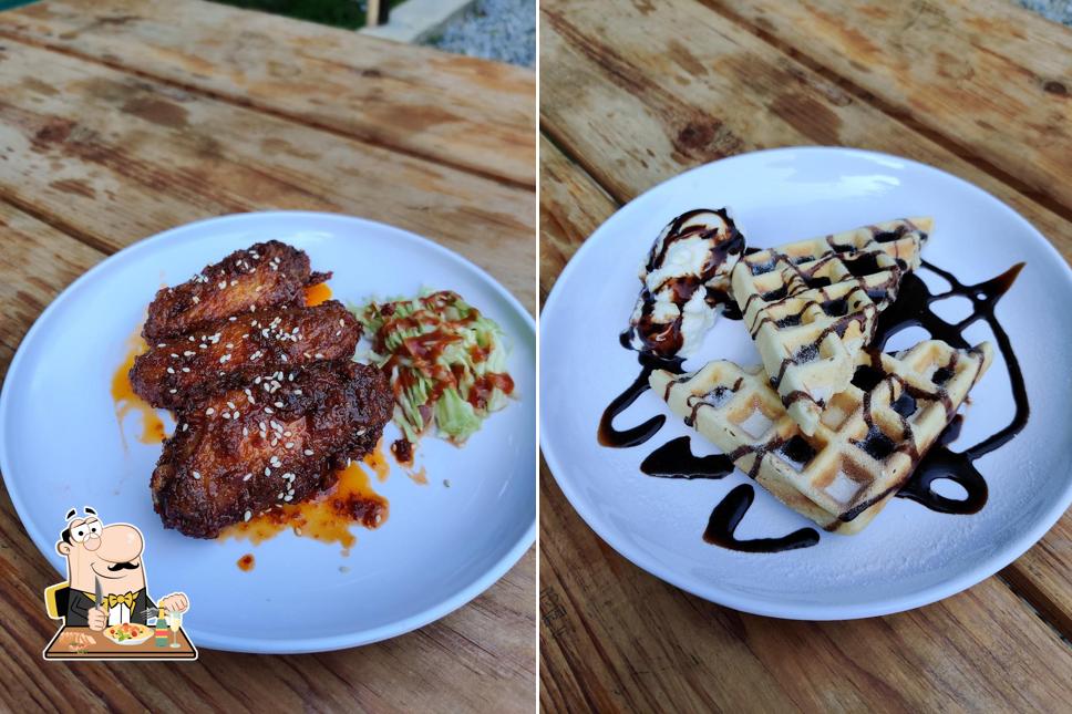 Meals at AKIMBO