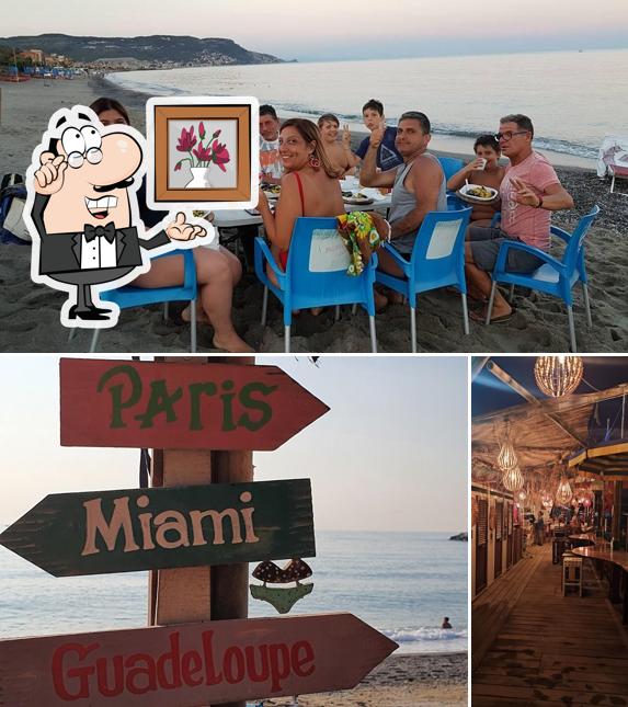Gli interni di Chiringuito bar mistral