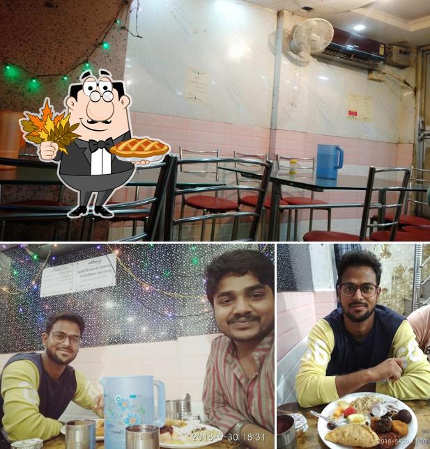 Look at this image of Hotel Shan-e-Helal