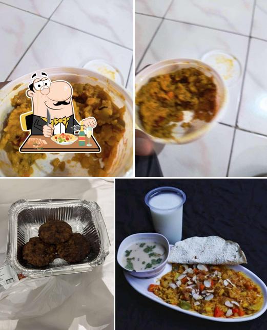 Meals at Swaminarayan Khichdi