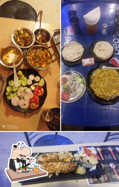 Food at Saanjh Restaurant