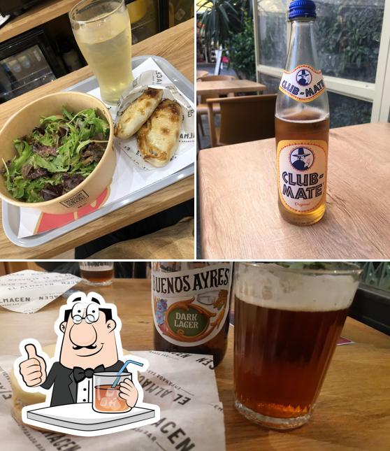 L’image de la boire et nourriture de EL ALMACEN empanada bar’s