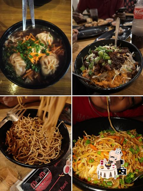 Ramen at Momo Sa-Khang