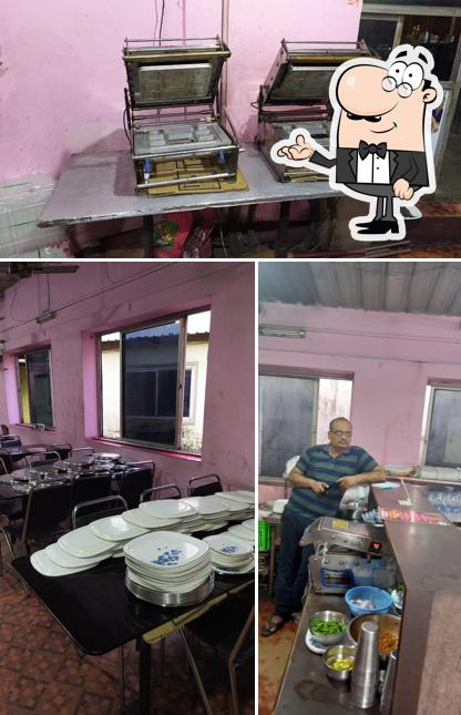 Check out how The Original Marwadi Bhojnalay looks inside