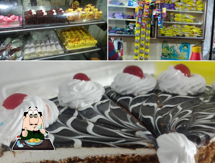 Food at S L V Bangalore Iyengar Bakery