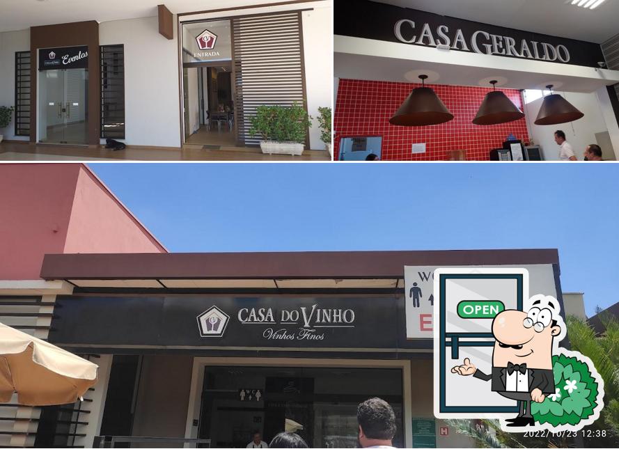 Descubra a área externa do CV Casa Do Vinho - Wine Bar E Grill