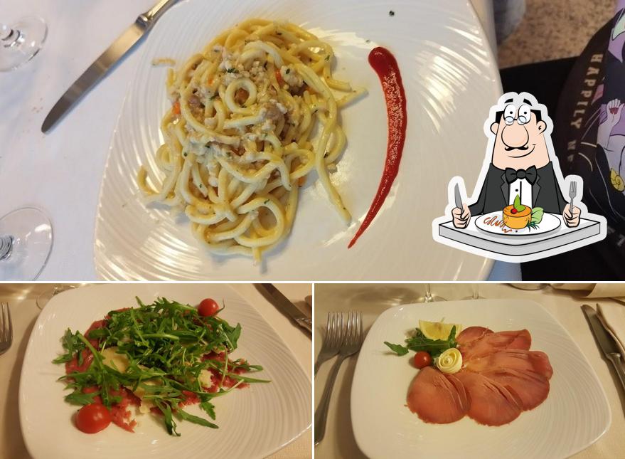 Cibo al Antica Trattoria Bertolini