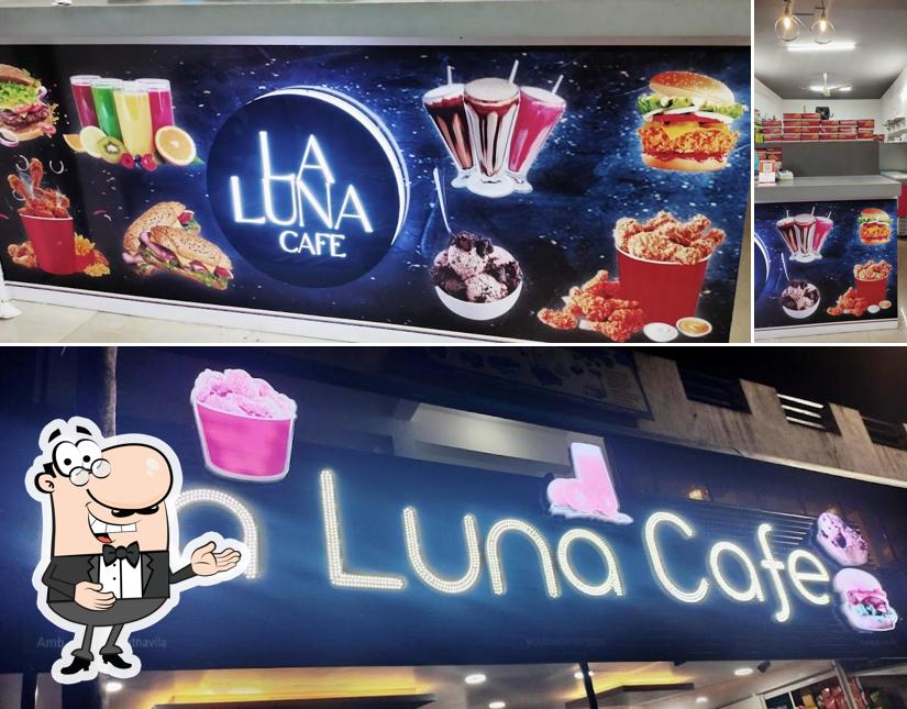 La luna cafe , chanthavila