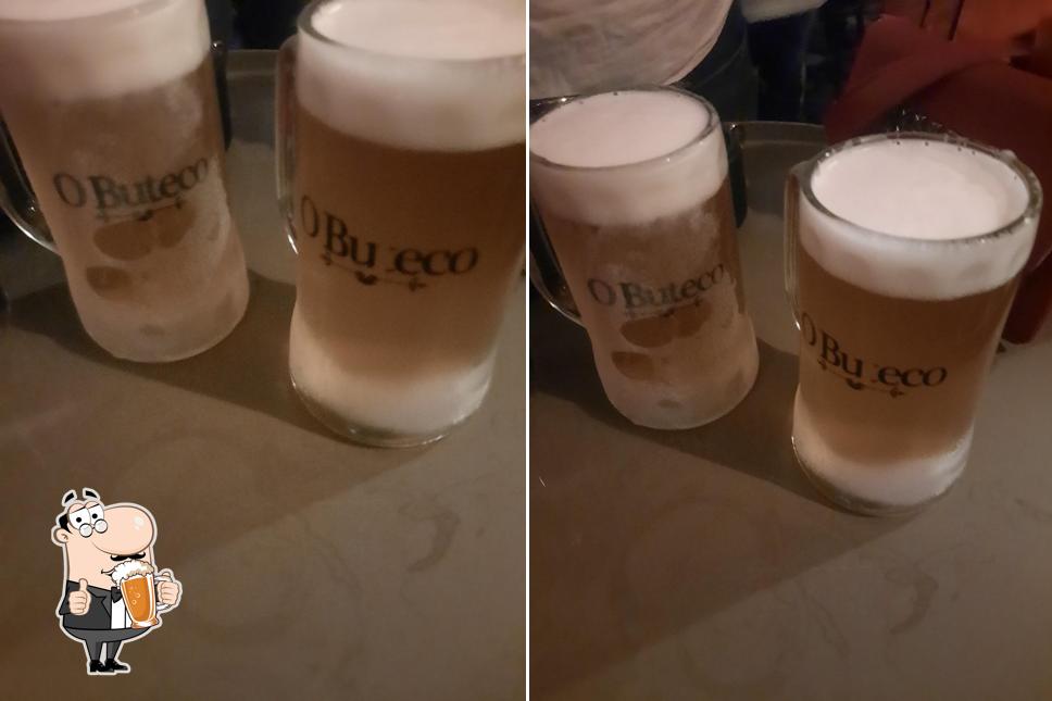 Peça um copo de cerveja leve ou escura