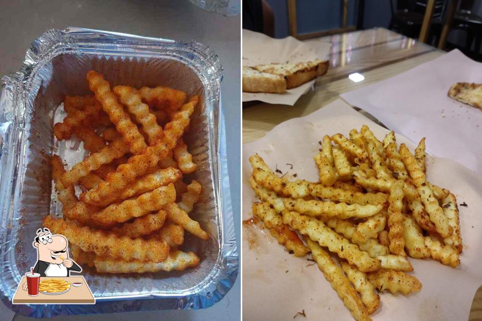 At Pizza Da Dhaba Cafe you can taste fries