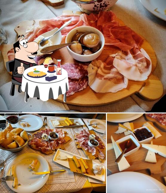 Piatto di formaggi al Trattoria Ceriati di Antonio Tartamella & C Snc