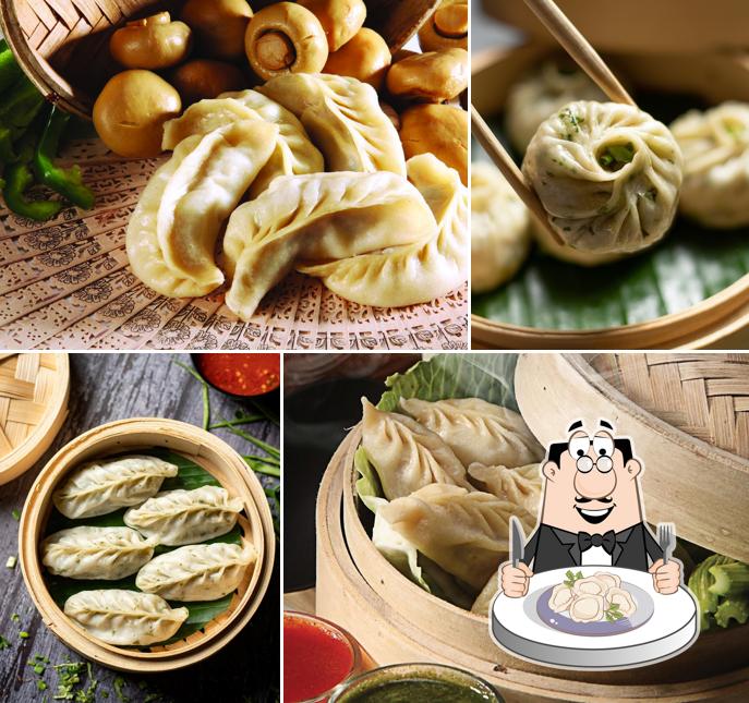 Dumplings at Wow! Momo