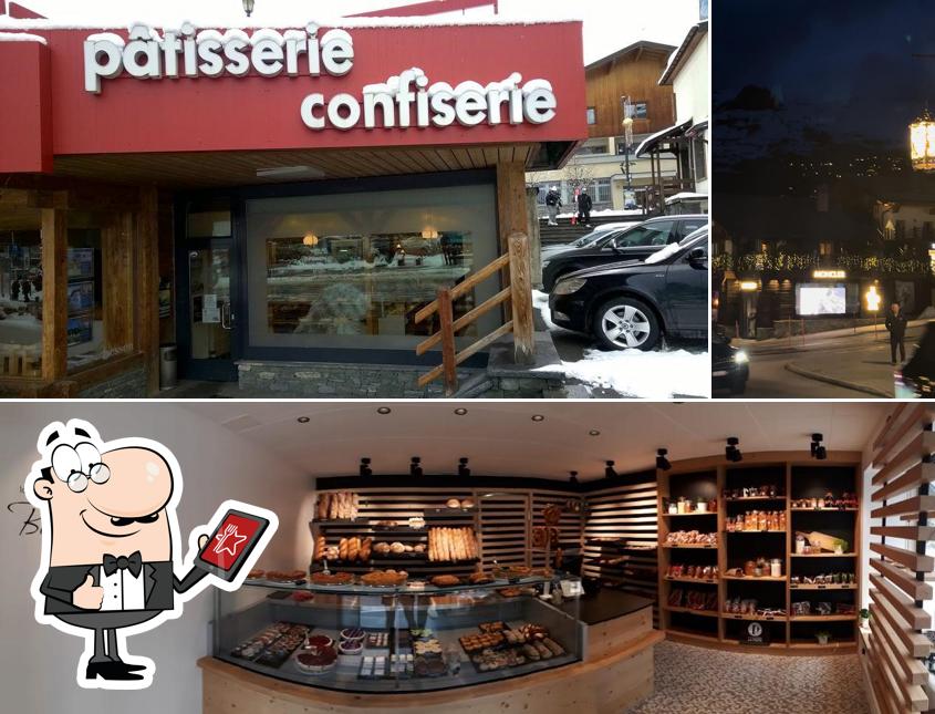 Gli esterni di Pâtisserie de la Poste