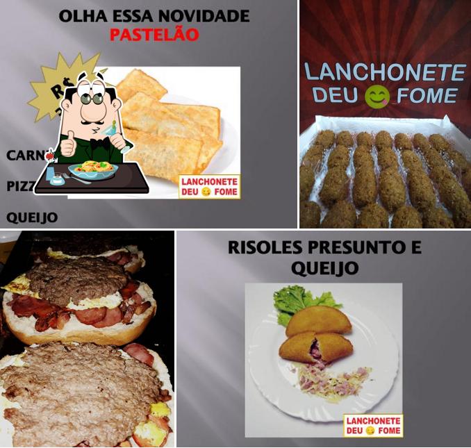 Lanchonete deu fome.