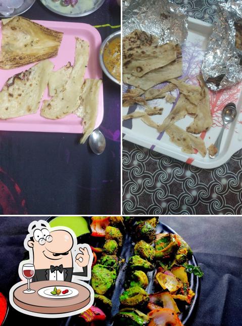Food at Punjabi Angithi