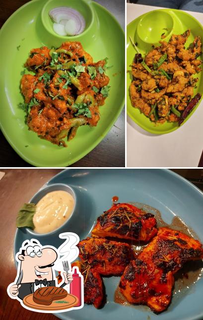 Get meat meals at Amici Kitchen
