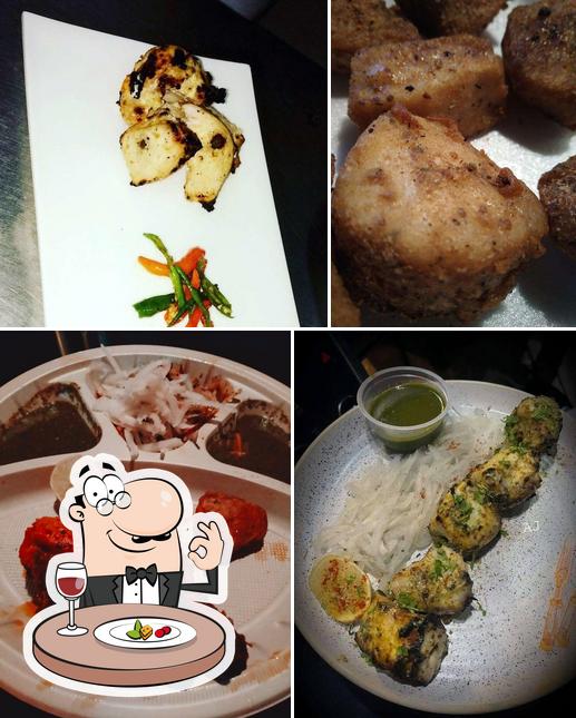 Food at Gulshan Fish and Chicken Corner