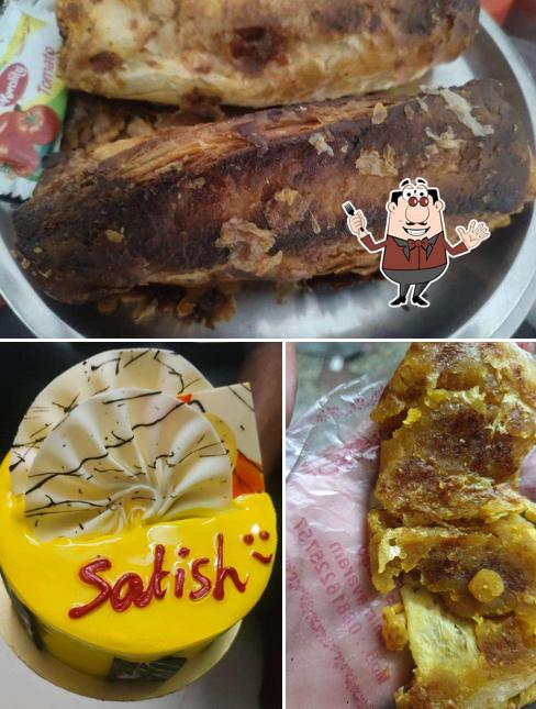 Pulled pork sandwich at Sri Ramu Sweets And Bakery